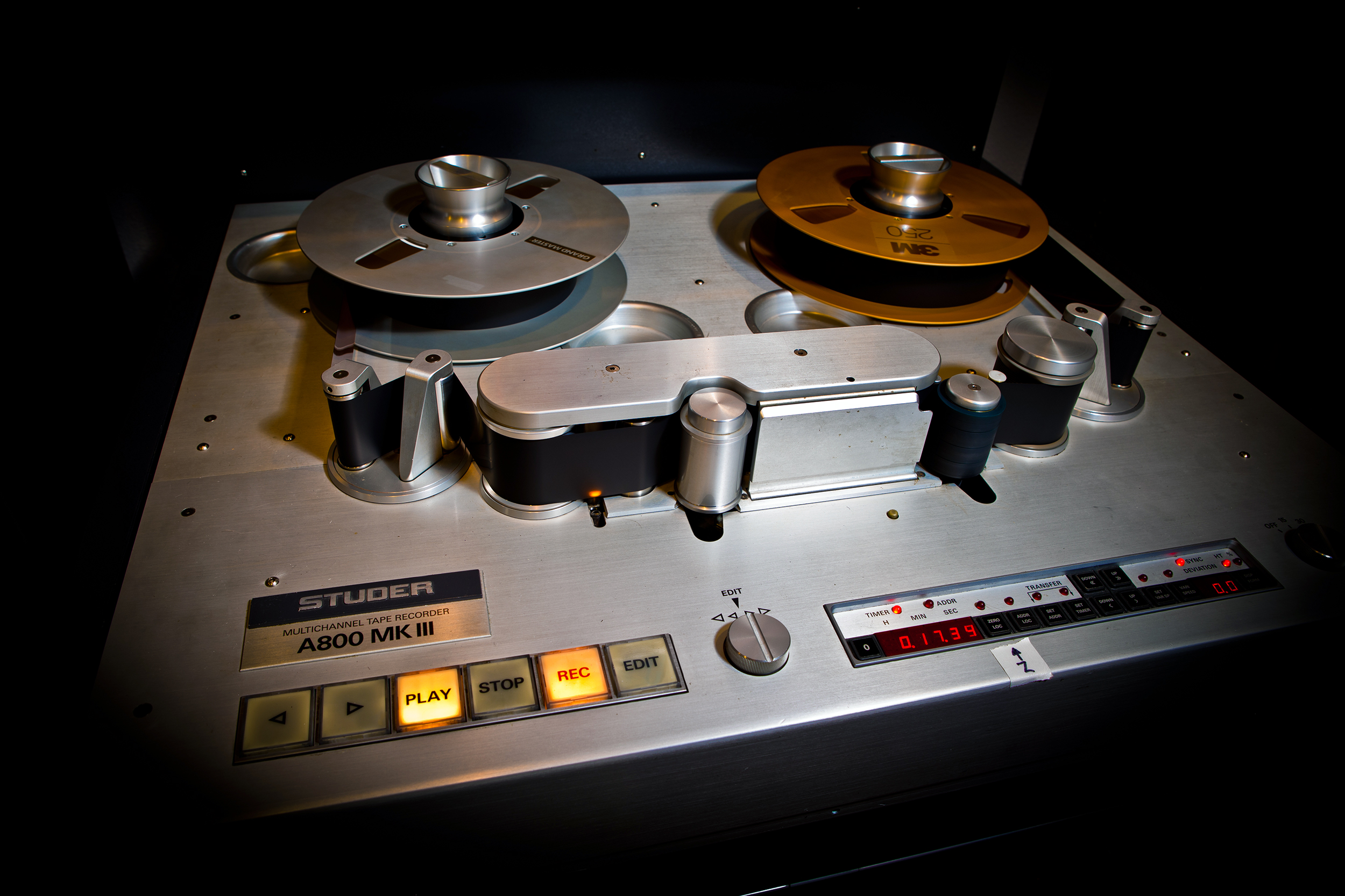 Studer A800 Multichannel Tape Recorder - Image 4