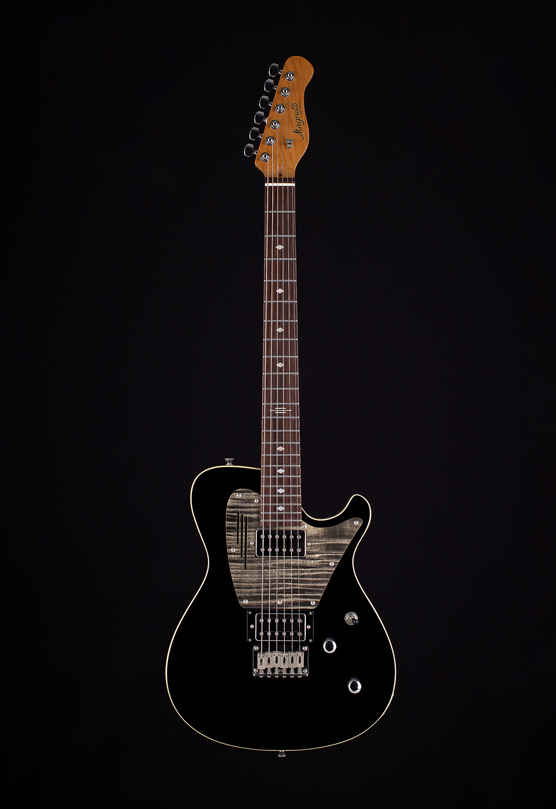 Magneto U-One U-Wave Deluxe Black with Gig Bag - Image 4