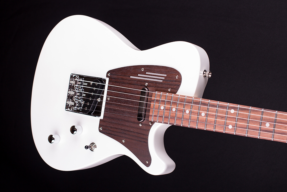 Magneto U-One U-Wave Classic Metallic Pearl White with Gig Bag - Image 3