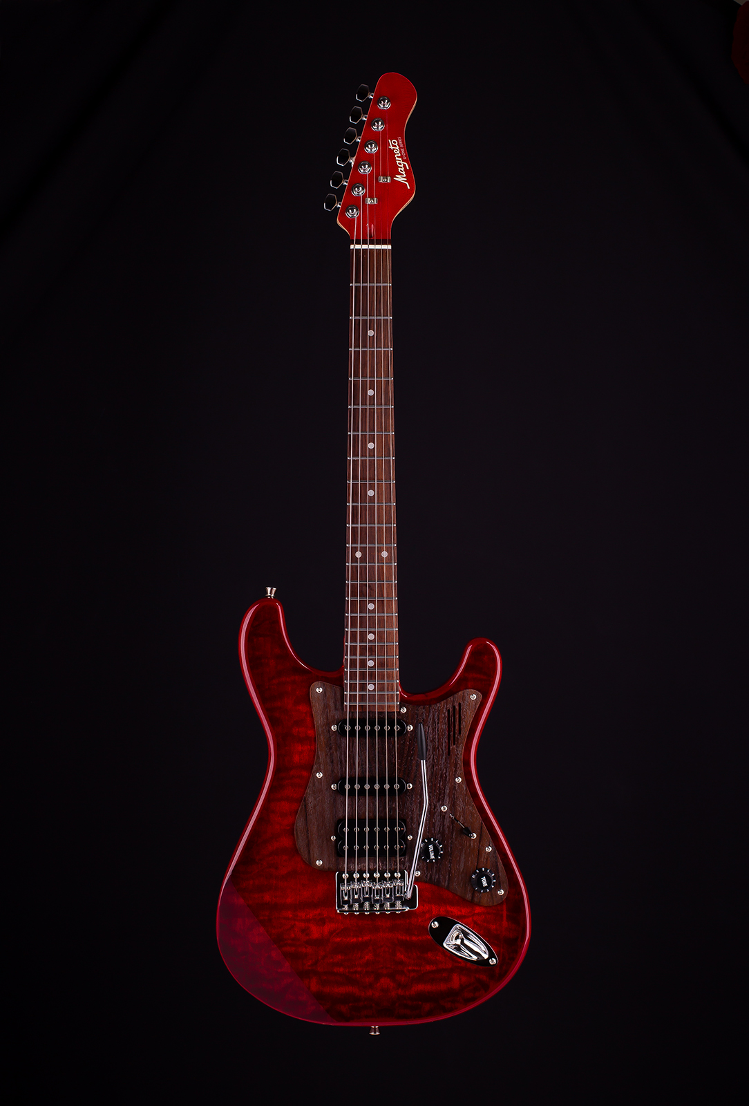 Magneto U-One Sonnet Modern See Thru Red Quilt with Gig Bag